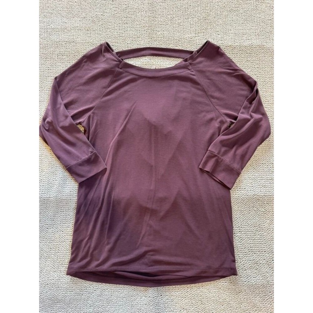 BKE Red Women's Long Sleeve Top in Plum Size Small